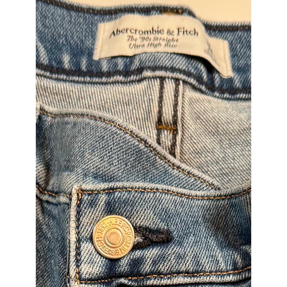 Abercrombie & Fitch the 90's straight ultra high rise. Womens 14/32 Long/Tall. - Picture 6 of 8